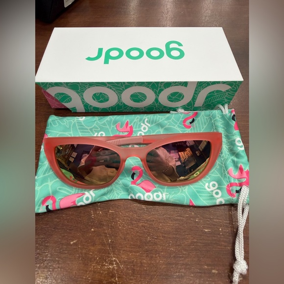 goodr Accessories - Goodr Sunglasses- "Zoomies in Blush"